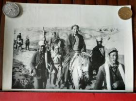 毛主席照片，江青骑马未改完整版。