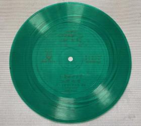 小薄膜唱片电子琴独奏（二）《娜苏迪》《愉快的日子》等1982年出版