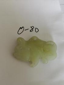 O80创汇时期包老青白岫玉手工雕刻12生肖猪狗？吊挂坠件雕工粗犷