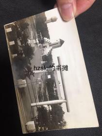 【史料照片】民国时期辽宁沈阳日军奉天忠灵塔及周边景象，可见塔前正在施工的场景。老照片影像清晰、颇为少见难得