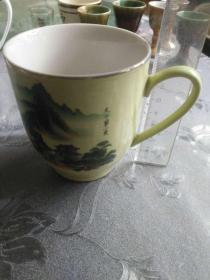 山水茶杯