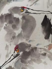 袁海潮     尺寸   105/37   软件
原名光海，号三石斋生，湖南长沙人。
1934年生。曾任中国工艺美术家协会会员，中国美术家协会湖南省分会会员，湖南省文史研究馆馆员，湖南湘绣研究所高级美术师。
2016年，袁海潮因病医治无效，不幸于9月5日凌晨15分逝世，终年82岁。