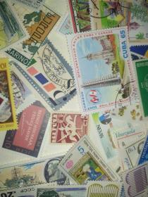 邮票，外票，1975-1998年，有加加林登月纪念邮票，奥运会纪念邮票，军事战舰邮票等等200多张，单张1.4一张，150包邮走