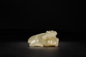 旧藏，和田白玉卧牛摆件