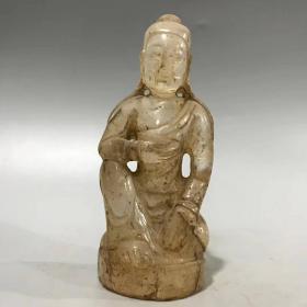 出土水晶坐观音摆件
高13cm，5.4cm，重量276克