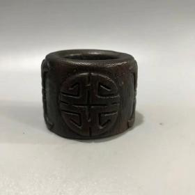 清代，沉香雕福寿纹扳指尺寸：扳指内径2.2圈径4厘米：扳指重13.3克