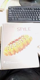 SET IN STYLE COFFIN