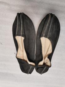 民国时期手工纳底男士鞋子，长24公分