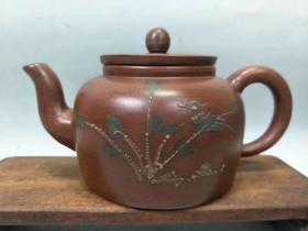民国早期人物西瓜罐茶叶罐，景德镇窑口，瓷胎细腻，釉水光亮，无磕碰，品相一流，值得收藏。全品hs邮费自理