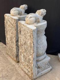 青石 狮子石瓶门墩 狮子镇宅 石瓶寓意平安
高90 宽36 长37jzgw邮费自理