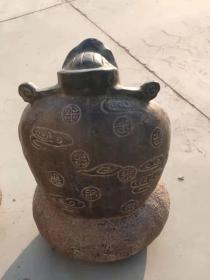 福禄寿喜
材质~青石描金彩绘
一石整雕，厅堂雅设，复古装饰必备……待结缘……tlg邮费自理