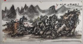 胡文轩 笔名一轩，大轩子，1952年生于青岛，现居北京。 中国民主建国会会员 中国美术家协会会员 民建中央画院院士 齐鲁宾虹山水画研究会会长 青岛大岳书画院院长 青岛大学MBA教育中心导师 青岛当代书画作品价格鉴定中心鉴定专家 胡文轩先生早年毕业于山东艺术学院，2005年考入中国艺术研究院研究生院，贾又福山水画工作室首届硕士研究生《胡文轩山水画集》。