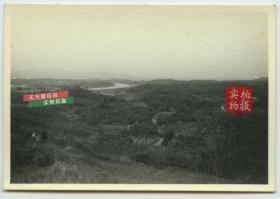 民国时期南京市莫愁湖公园高处向西眺望长江江心洲老照片