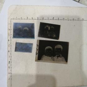 四张儿童照底片