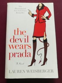 The Devil Wears Prada：A Novel  (英文原版)