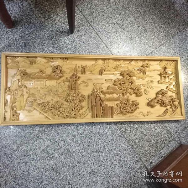 现代木雕一件（年代不详），雕工很好。杭州十竹斋出来的。112×42厘米，有5公斤左右