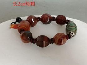 乡下收的清代一串玛瑙手串...