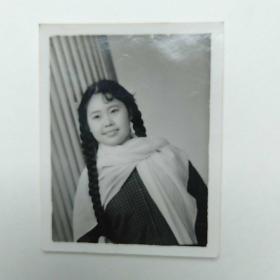 70年代麻花辫美女照片照片