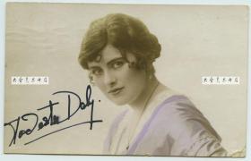 民国早期舞台剧女明星Miss Modesta Daly手写亲笔签名照片一张