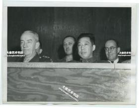 1946年远东国际军事法庭在日本东京对第二次世界大战中日本首要甲级战犯的国际大审判，当时国民政府代表朱世明将军旁听审判老照片