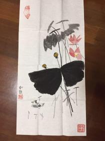 国画2副，画荷花，都有款。写如观2字，盖有3枚章。本人不懂画的，不知道是不是名家。