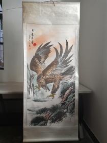 王志远彩绘国画《大展宏图·飞鹰图》原装老裱八尺立轴2012年（壬辰年王志远印，中华文化大使，民革党员,当代著名诗人书画家,一级美术师,中国美协会员,中央国家机关美协会员,中国民族艺术家协会副主席，装裱尺寸:173×70cm，画净尺寸：127×61.5cm）