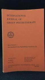 INTERNATIONAL JOURNAL OF GROUP PSYCHOTHERAPY（心理治疗杂志 1968年第3、4期 两册合售 ）