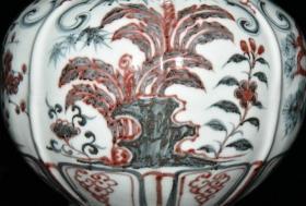 明洪武青花釉里红松竹梅盖罐