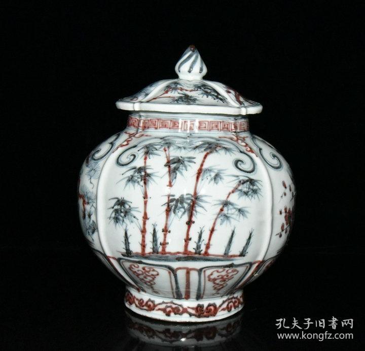 明洪武青花釉里红松竹梅盖罐