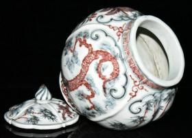 明洪武青花釉里红松竹梅盖罐