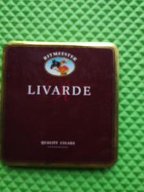 外国铁皮烟盒——LIVARDE