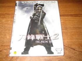 DVD 刀锋战士2 Blade II 韦斯利·斯奈普斯  克里斯·克里斯托佛森  中文字幕