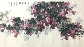 李华菊，1953年生，河南省美术家协会会员。2008年加入中国少林书画院担任理事，女子书画院会员；毕业于中国书画函授大学，作品多次参加省市及国家书画展并入选获奖。2008年作品入选省文联举办的《改革开放30周年书画展》；2009年入选辉煌中原书画展获得二等奖；2012年10月，作品“硕果累累”入选中央老干部局迎十八大作品展获奖；2013年，作品”秋实“获得金蛇舞春书画展一等奖。