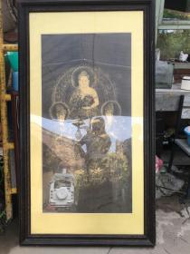 大幅尺寸 木刻版画 佛教版画 品相好 实物更好 玻璃框拍照反光 实物比图片好看 淡金黄色 收藏佳品。