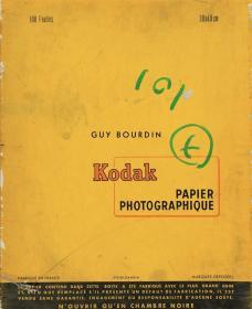 Guy Bourdin: Untouched (英语) 盖·伯丁：法国时尚非接触 艺术摄影书籍