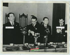 1940年4月5日南京汪精卫伪政府中央政治委员会，汪精卫进行讲演老照片，阐述新政府准备与日本和平共处