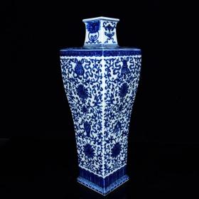 清乾隆年青花缠枝莲四方梅42*14cm