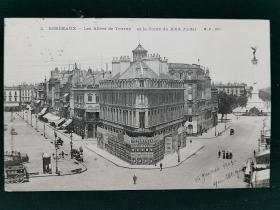 1905年欧洲城市建筑实寄明信片，黑白摄影版，上面贴有邮票，一百多年至今保存完好，非常难得，品相如图