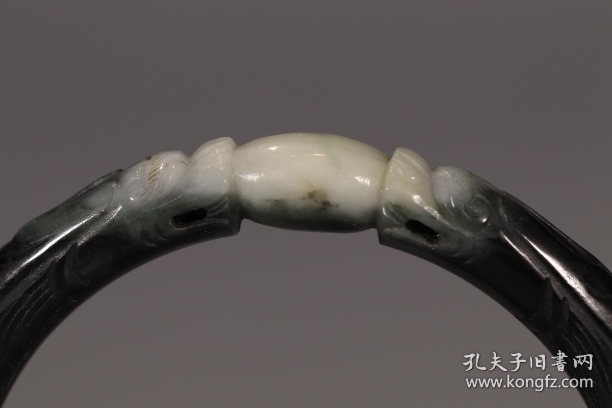 旧藏，和田黑白玉双龙戏珠手镯