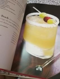 Cocktails:Uber 200 der besten Cocktails（国内出版）