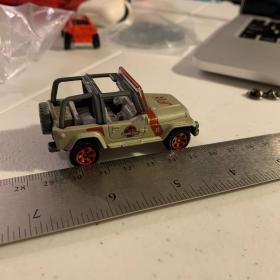 Jeep Wrangler吉普 侏罗纪公园涂装 汽车玩具模型 拆封近全新