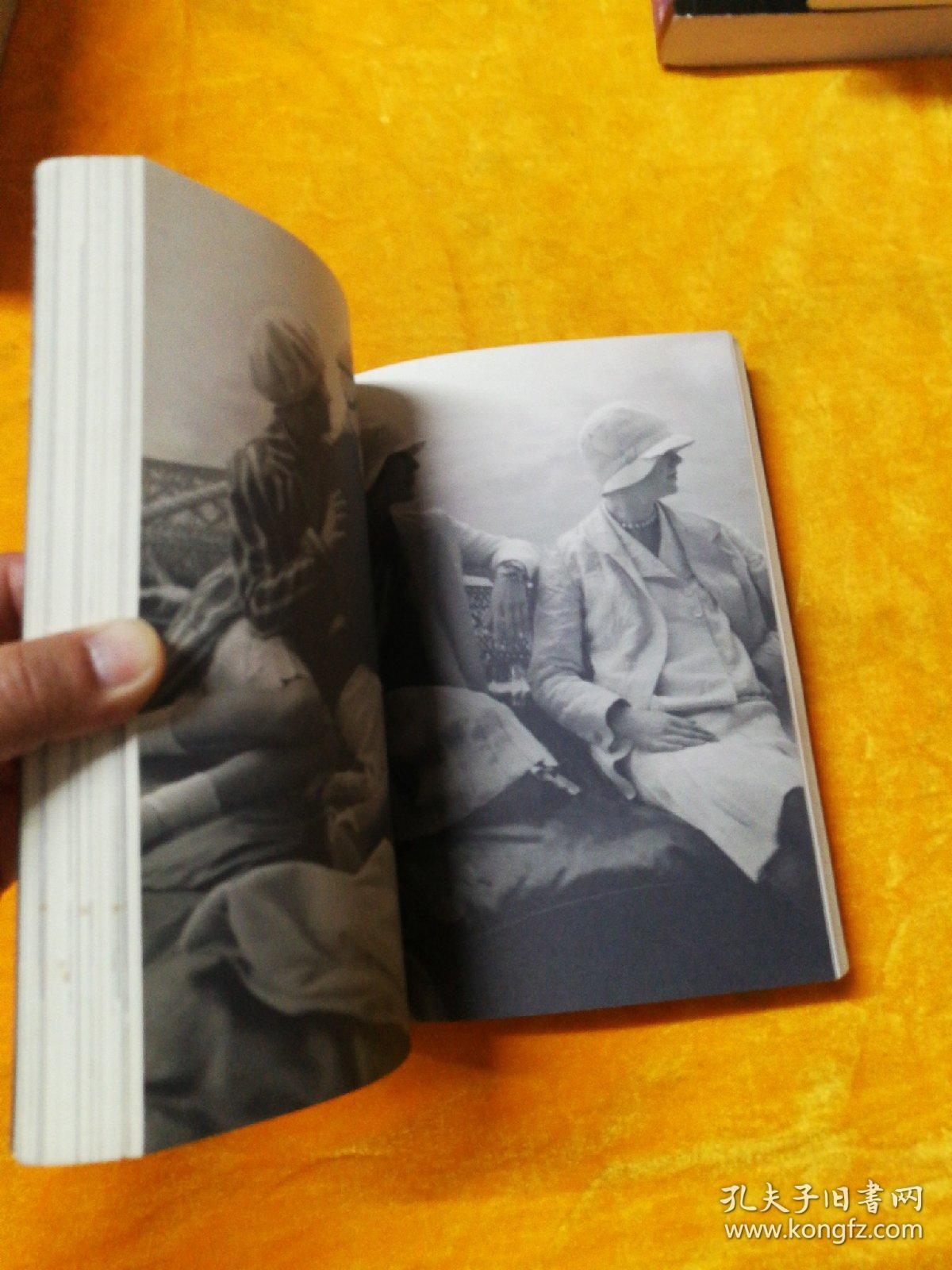 Coco Chanel: The Legend and the Life[可可·香奈儿的传奇人生]