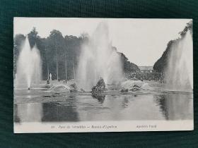 1917年欧洲城市喷泉风景明信片，黑白摄影版，上面有漂亮的外文手写体，一百多年至今保存完好，非常难得。