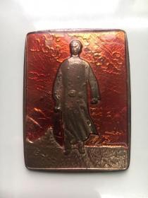 稀见毛主席铜像章