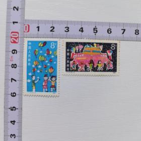 邮票——儿童气球天安门两张