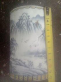 铜胎法朗瓷＂乾隆年制＂款丶乙未年作[春江访友]山水图案的老笔筒
