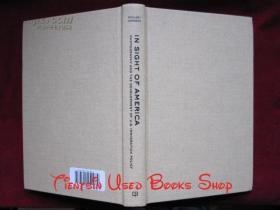 In Sight of America: Photography and the Development of U.S. Immigration Policy（货号TJ）放眼美国：摄影与美国移民政策的发展