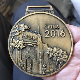 中国金融博物馆奖章直径90毫米合金材料镀金