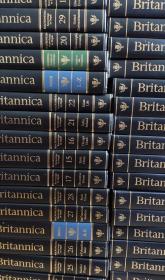 大英百科全书 Encyclopaedia Britannica 32册全套 1992年皮面收藏版竹节书脊书顶刷金限量编号