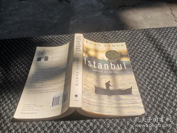 Istanbul：Memories and the City